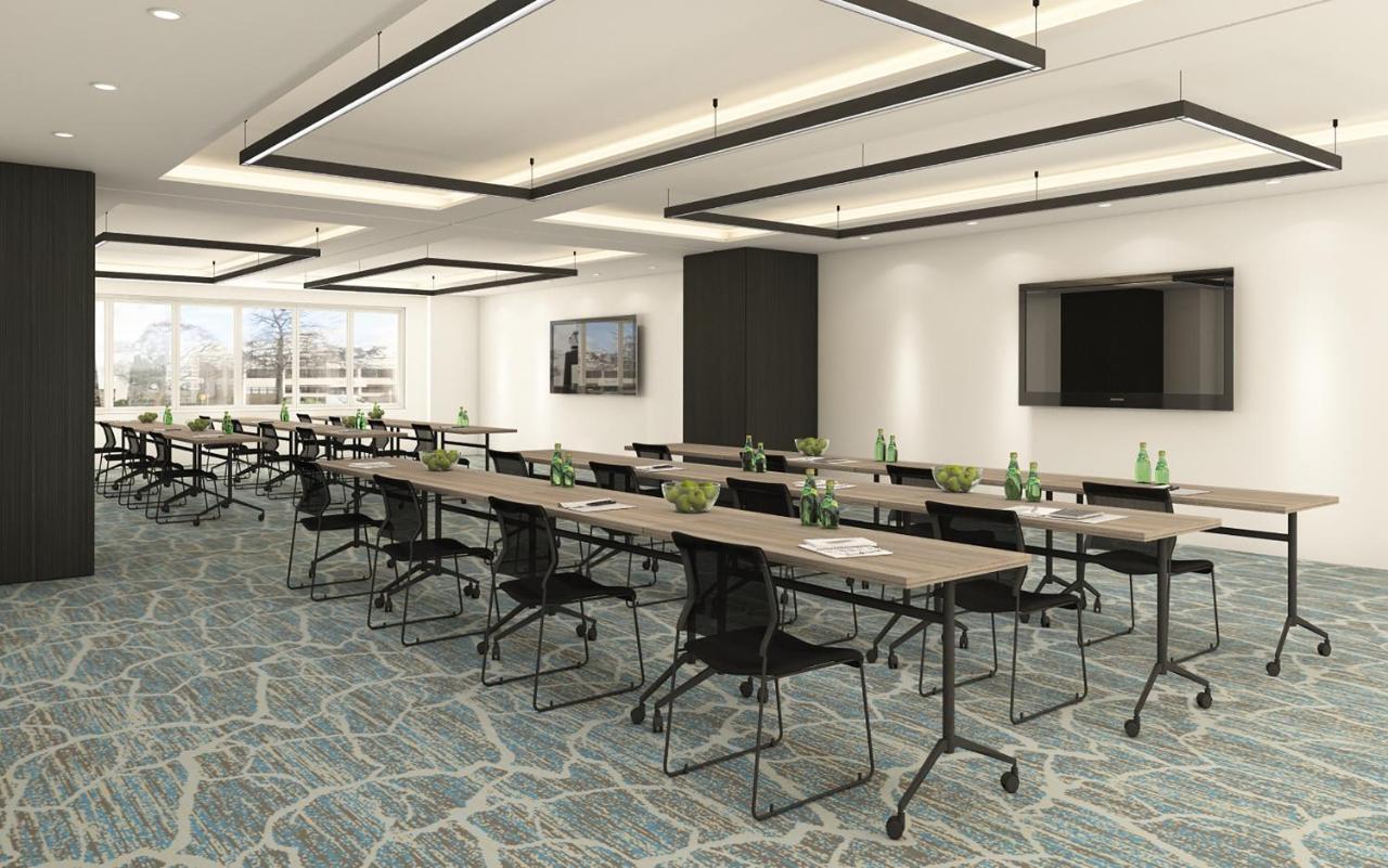 Hotel Pullman Rotorua Zewnętrze zdjęcie A typical meeting room