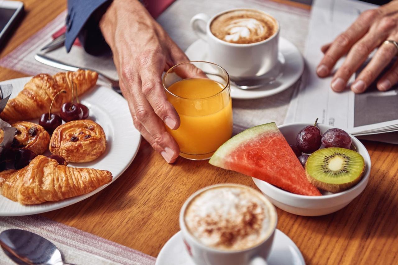 Hotel Pullman Rotorua Zewnętrze zdjęcie A continental breakfast